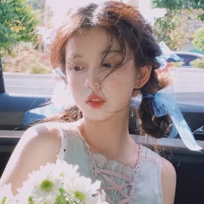 纯真小镇的夫人